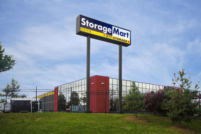 Storage Units at StorageMart - Markham - 605 Alden Road Markham ON